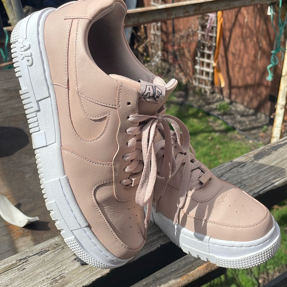 Nike Air Force 1 ‘Pixel Particle Beige’